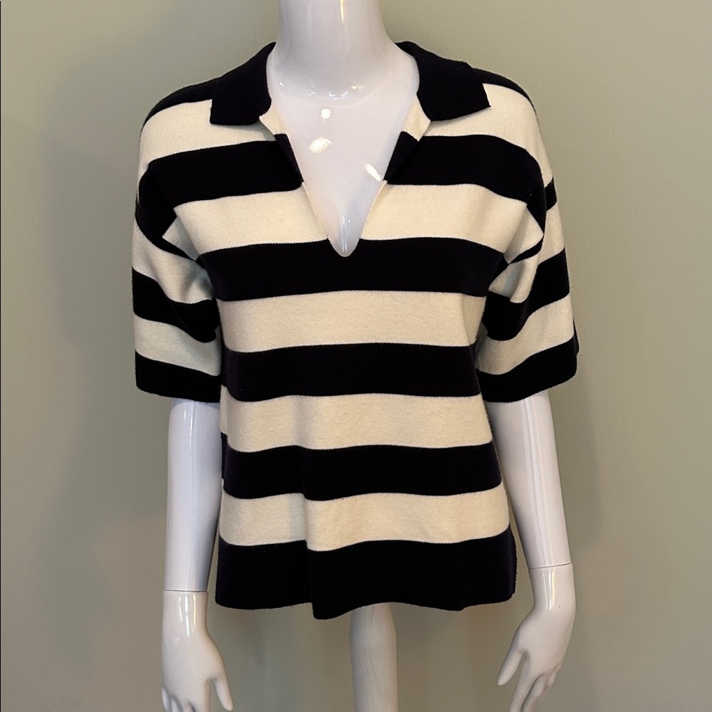 Elie Tahari Monochrome Knit Sweater